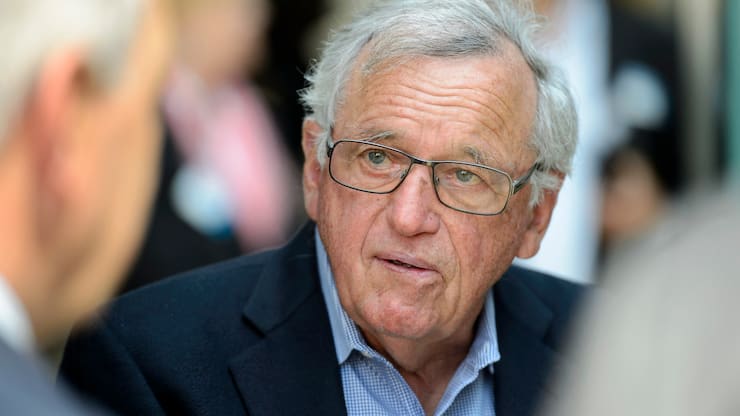 Hansjoerg Wyss founder of Swiss medtech company Synthes, billionaire, patron and President of the Wyss Center during the opening of the Biotech Campus, a research institution for biotechnology and life science, in Geneva, Switzerland, May 22, 2015. The center was created by The Ecole Polytechnique Federale de Lausanne EPFL and the University of Geneva following a donation of CHF 100 million from the Wyss Foundation. (KEYSTONE/Laurent Gillieron)