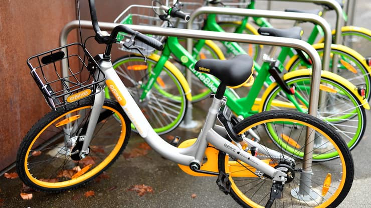 Velos Lime-Bike und O-Bike