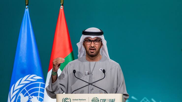 Klimakonferenz In Dubai musste COP28-Präsident Sultan Al Jaber (l.) die divergierenden Interessen unter einen Hut bringen. Cedric Schuster, Umweltminister aus Samoa, wählte klare Worte.