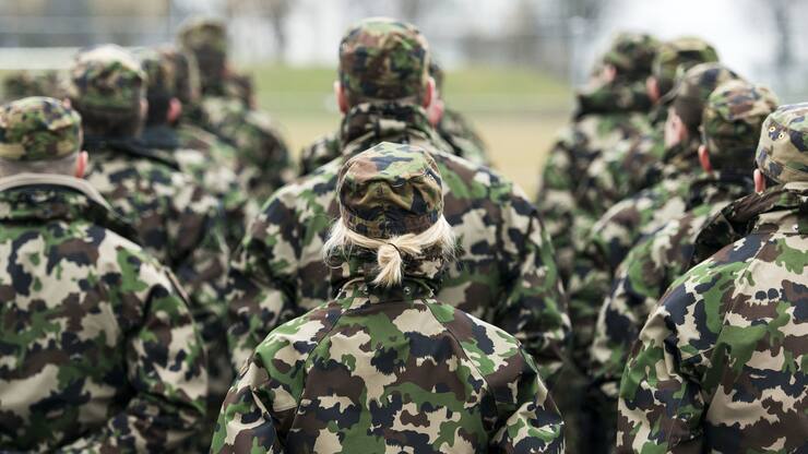Die Finanzierung von Verteidigungsausgaben durch Schulden in Friedenszeiten ist eine kurzfristige Strategie. Ein Land schwächt sich damit selbst, noch bevor ein allfälliger Konflikt beginnt.