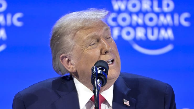US President Donald Trump speaks during his special address at the 56th annual meeting of the World Economic Forum, WEF, in Davos, Switzerland, Wednesday, January 21, 2026. The meeting under the topic "A Spirit of Dialogue" brings together entrepreneurs, scientists, corporate and political leaders in Davos and takes place from January 19 to 23 in Davos.(KEYSTONE/Gian Ehrenzeller)