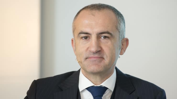 Silvio Napoli, CEO der Schindler Holding, spricht an der Medienbilanzkonferenz der Schindler Holding vom Freitag, 12. Februar 2016 im Hotel Palace in Luzern. .(KEYSTONE/Urs Flueeler)