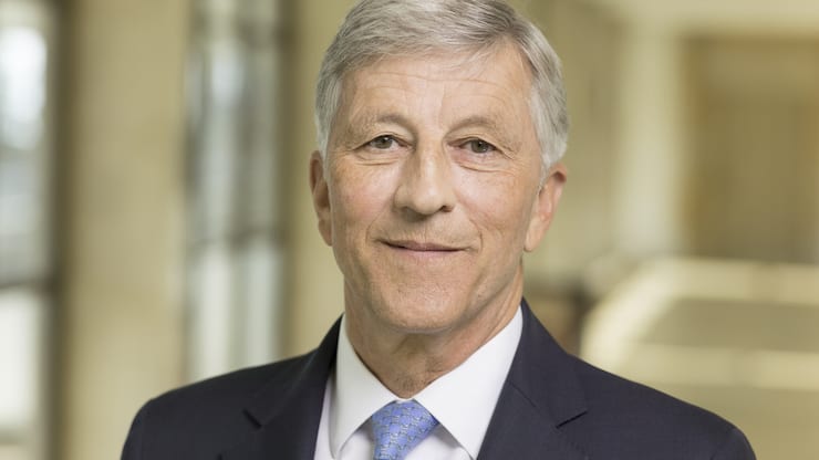 Portrait of Rolf Doerig, Chairman of the Board of Directors of Swiss Life Group, taken at Swiss Life's headquarters in Zurich, Switzerland, on March 14, 2017. (KEYSTONE/Gaetan Bally)Rolf Doerig, Praesident des Verwaltungsrates der Swiss Life-Gruppe, portraitiert am 14. Maerz 2017 am Hauptsitz der Swiss Life in Zuerich. (KEYSTONE/Gaetan Bally)