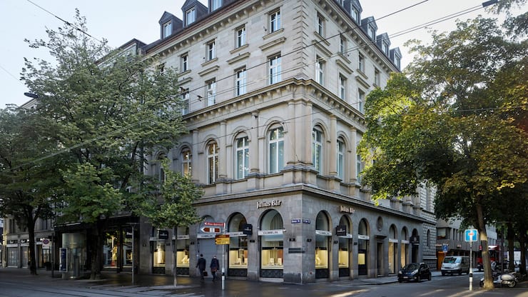 Bank Julius Baer branch at Bahnhofstrasse 36 in Zurich, Switzerland, on July 9, 2018. (KEYSTONE/Christian Beutler)Der Standort der Bank Julius Baer an der Bahnhofstrasse 36 in Zuerich, aufgenommen am 9. Juli 2018. (KEYSTONE/Chritian Beutler)