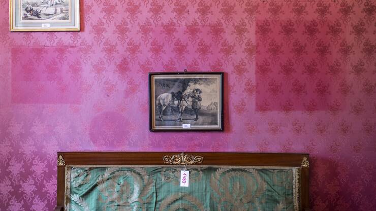 SCHWEIZ LIQUIDATION VILLA