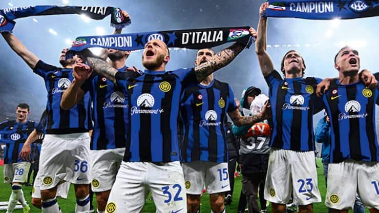 TUDOR limited-edition Black Bay 58 A<< Inter A>>