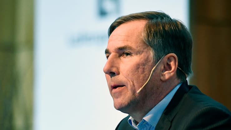 Jan Jenisch, CEO LafargeHolcim during a press conference on the company's full-year results for 2017, in Zurich, Switzerland, March 02, Friday, 2018.(KEYSTONE/Walter Bieri)