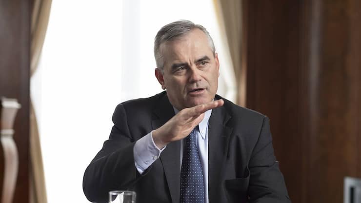 SCHWEIZ CREDIT SUISSE THOMAS GOTTSTEIN