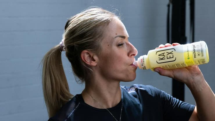 <p>Die Schweizer Ski-Sportlerin Lara Gut-Behrami unterstützt das Getränk Ka-Ex als Investorin und Ambassadeurin.</p>