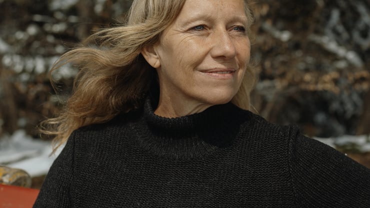 BrandkriminellNeben ihren Milla-Nova-Krimis und der True-Crime-Reihe «Wahre Verbrechen» landete Christine Brand mit der Reihe «Vermisst» auf Platz 1 der Schweizer Bestsellerliste.