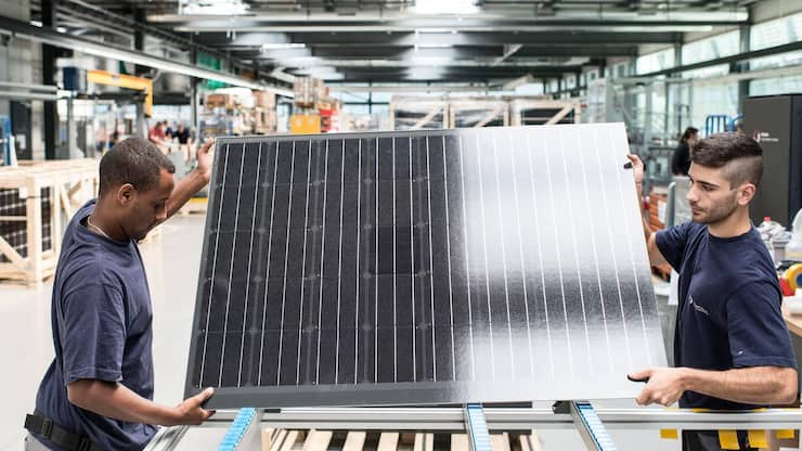 SCHWEIZ SOLARENERGIE MEYER BURGER AG