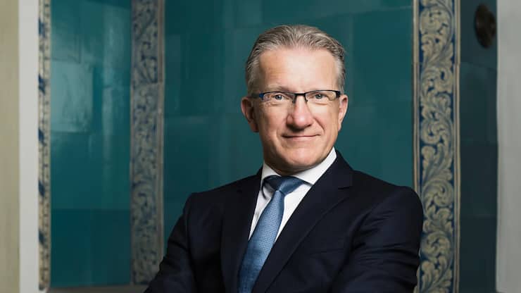 Jürg Staub leitet die Expansion in Deutschland. Der Bankier ­haftet persönlich unbeschränkt mit seinem ­Privatvermögen. Das komme auch in Deutschland gut an.