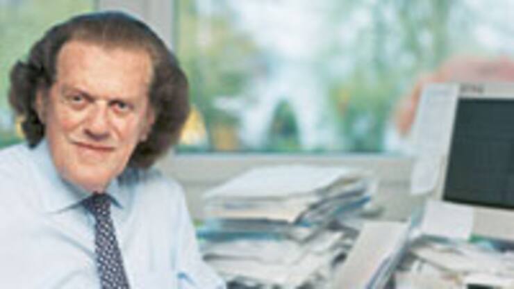 Werner Merzbacher am Arbeitsplatz