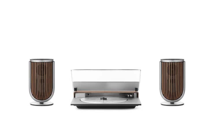 <p>Der Beosystem 3000c ist ein limitierter Plattenspieler mit modernen Stereolautsprechern.</p>