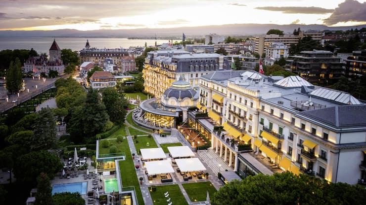 Das renommierte Beau-Rivage Palace in Lausanne vereint historischen Charme mit zeitgemässem Komfort – und schafft dieses Jahr den Sprung auf den ersten Platz.