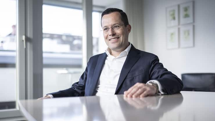 <p>CEO Stephan Zwahlen baut bei der Privatbank kräftig aus.</p>