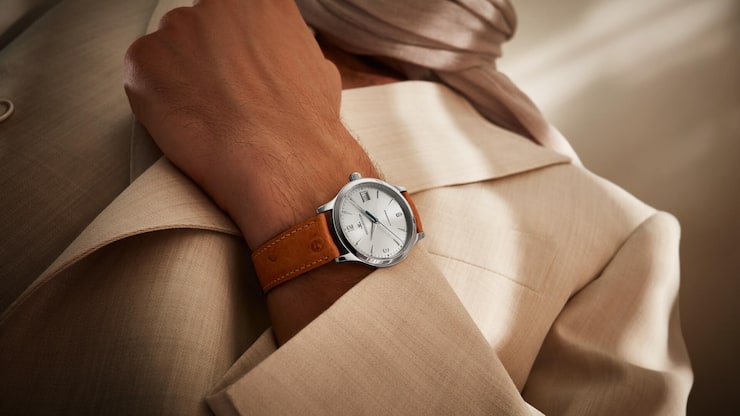 <p>Die neue Master Control Classic: eine elegante, schlichte Uhr mit 36 Millimetern Durchmesser und silberweissem Zifferblatt.</p>