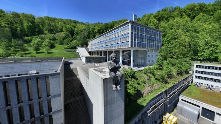 file855pv6ri01h5u2z4upa