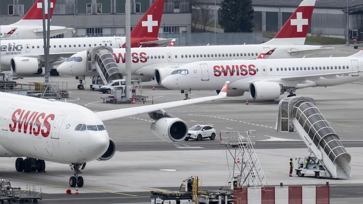 FLUGHAFEN ZUERICH, FLUGZEUG, SWISS, AIRLINE,