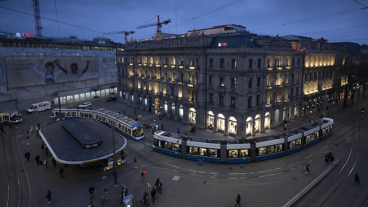GROSSBANK, CREDIT SUISSE, CS, HAUPTSITZ,  UBS, CS, CREDIT SUISSE, LOGO,