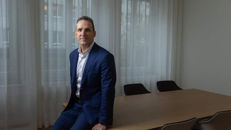 <p>Der künftige Raiffeisen-Chef Gabriel Brenna muss sich nun mit der komplexen Raiffeisen-Kultur beschäftigen.</p>