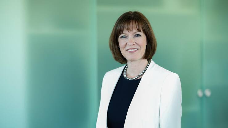 BIL_02 21_Machtnetz Michèle Rodoni Mobiliar PD