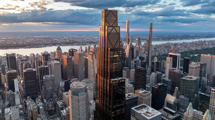 <p>Der neue Mega-Tower von J.P. Morgan Chase prägt die Skyline von Midtown Manhattan.</p>