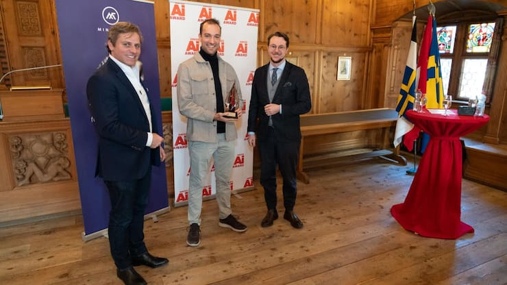 <p>Mindfire-CEO Pascal Kaufmann mit Imanol Schlag von Apertus und dem Davoser Landsamman Philipp Wilhelm (v.l.).</p>