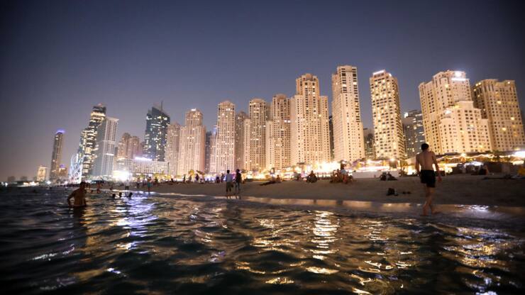 Summer in Dubai beaches