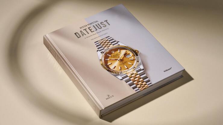 <p>Das neue Buch über die Datejust.</p>