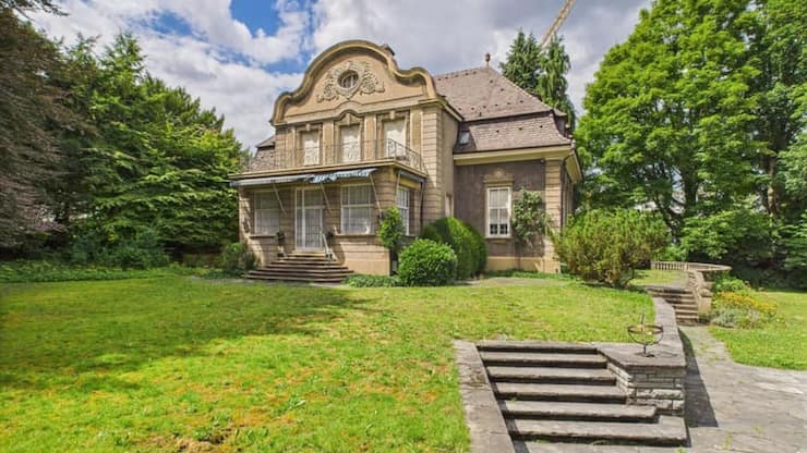 <p>Diese Basler Villa ist derzeit zum Verkauf ausgeschrieben.</p>