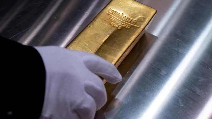 <p>Erstmals hat der Goldpreis die 4000-Dollar-Marke überschritten.</p>
