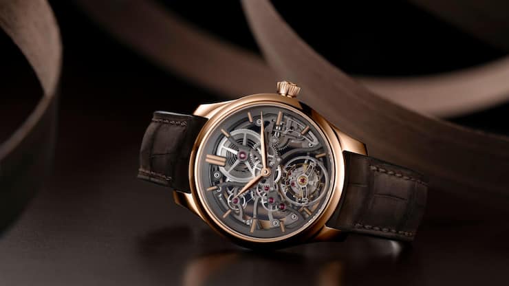 <p>Die Endeavour Tourbillon Skeleton beweist: Komplexität braucht keine Lautstärke.</p>
