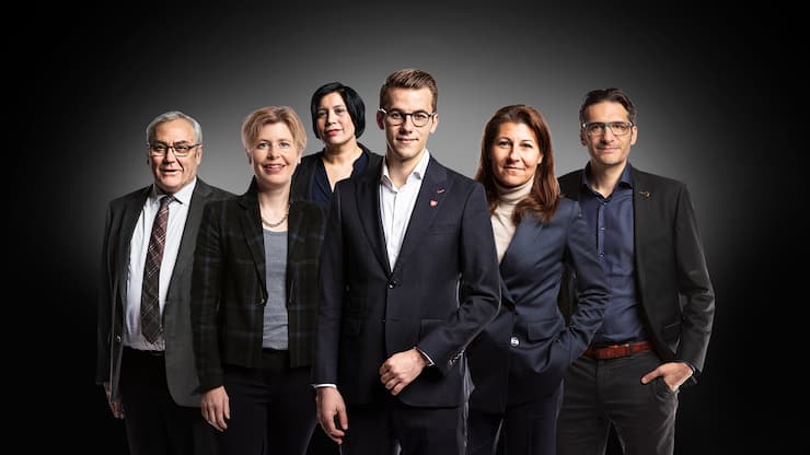 Alois Gmür, Esther Friedli, Min Li Marti, Andri Silberschmidt, Judith Bellaiche und Gerhard Andrey (v.l.).
