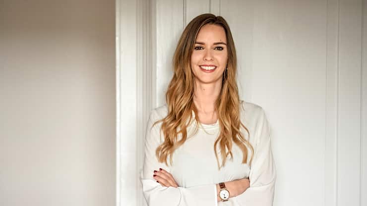 Digital NativeSunnie Groeneveld (36) ist Gründerin der Beratungsfirma Inspire 925. An der Hochschule für Wirtschaft Zürich ist sie Direktorin und Leiterin des MBA-Studiengangs Digital Leadership.