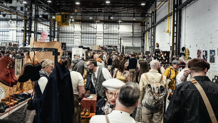 <p>Die alte Federnfabrik am Stadtrand von Düsseldorf bietet mit ihrem rauen Industriecharme das passende Ambiente für Aussteller und Besucher der Heritage Post Trade Show.</p>