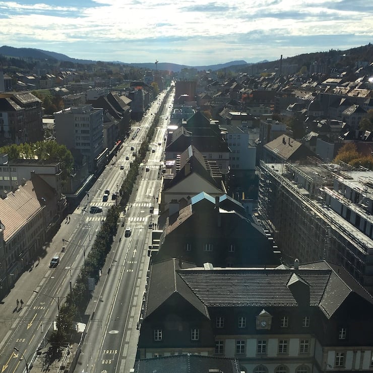 La Chaux-de-Fonds gehört neben Biel und Le Locle zu den bekanntesten Uhrenstädten der Schweiz. 