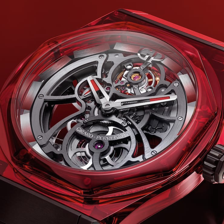 Die Laureato Absolute Light & Shade verfügt über ein metallisiertes Saphirglasgehäuse und verbindet Kurven und Linien, Moderne und Tradition sowie Ästhetik und Funktionalität. 