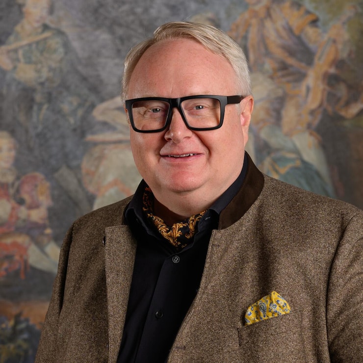 Chris Franzen (54) leitet seit 2024 die Bürgenstock Hotels. Zuvor war er Direktor von Luxushotels rund um die Welt, zuletzt dem «Waldorf Astoria» in Doha.