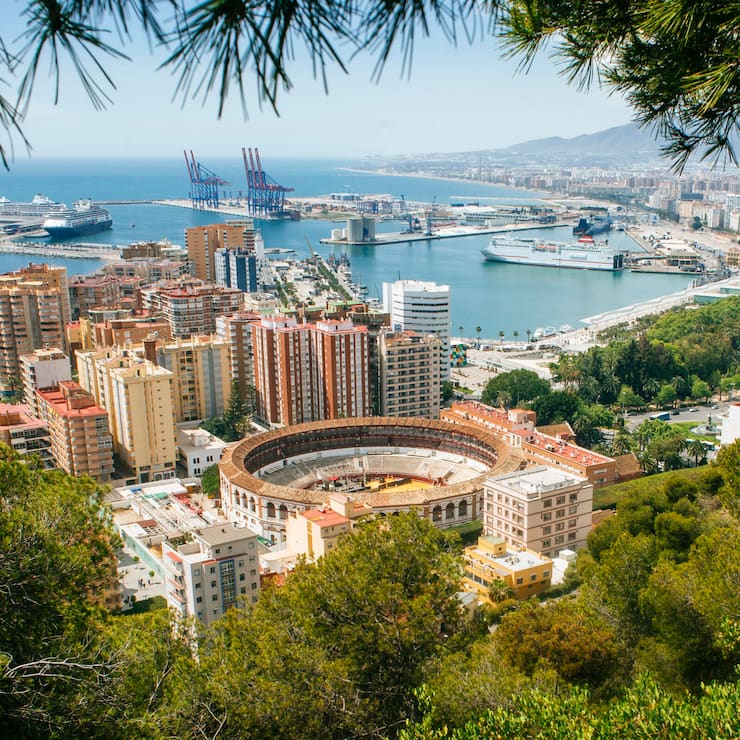 Sonniges malaga Die Südküste Spaniens lockt mit regelmässigen Flügen, viel Sonne und noch bezahlbaren Immobilienpreisen. Buchautor Roland Weber ist immer mal wieder dort.
