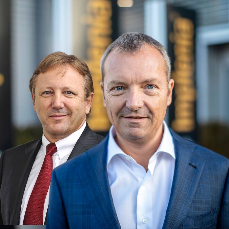 Hans-Ulrich Meister (l.) und André Wyss kamen als Neulinge in die Baubranche. Allmählich scheinen ihre Rezepte bei Implenia aber zu greifen.