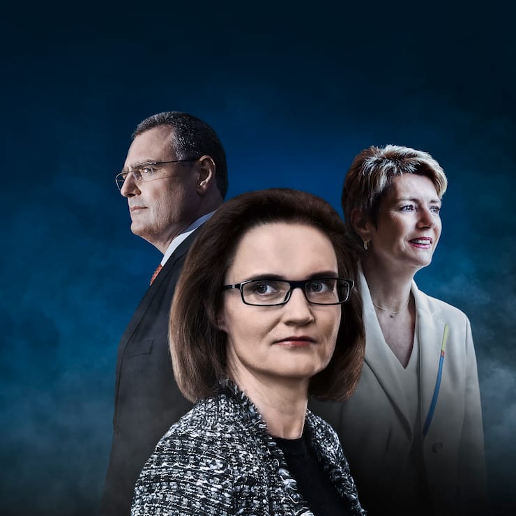 Einig nach aussen, Risse im Inneren: die Regulierer Thomas Jordan (Nationalbank), Karin Keller-Sutter (Finanzdepartement, r.), ­Marlene Amstad (Finma).