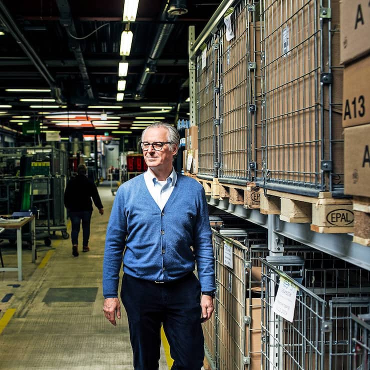 Wolfgang Mayrhofer Atomic