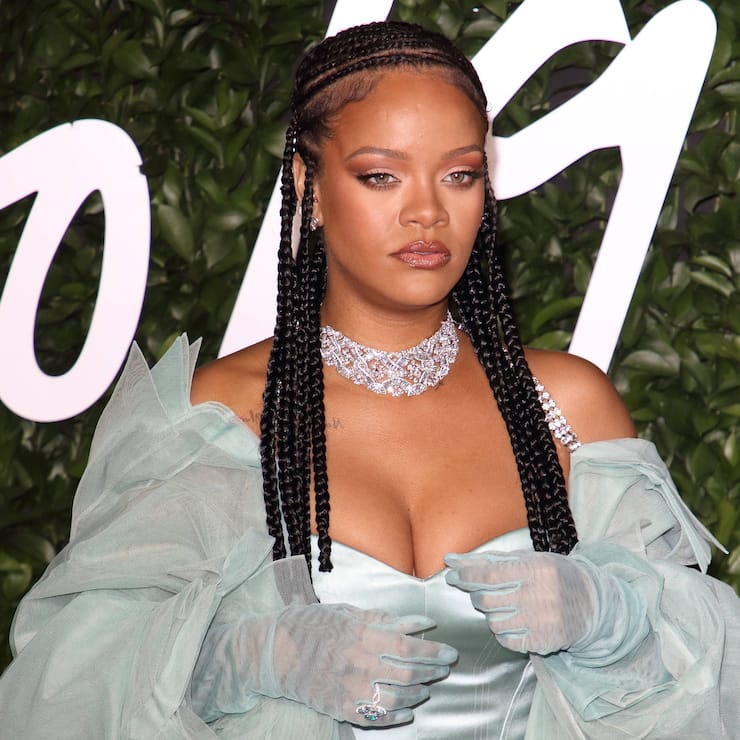 Rihanna 2019