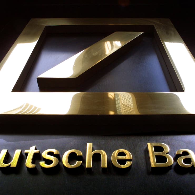 391781 03: The Deutsche Bank headquarters sign is on display July 11, 2001 in New York City. (Photo by Mario Tama/Getty Images)