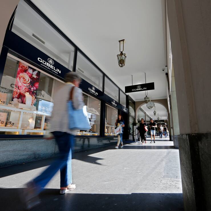 Gübelin Boutique am Bahnhofplatz 11 Bern. Beat Mathys