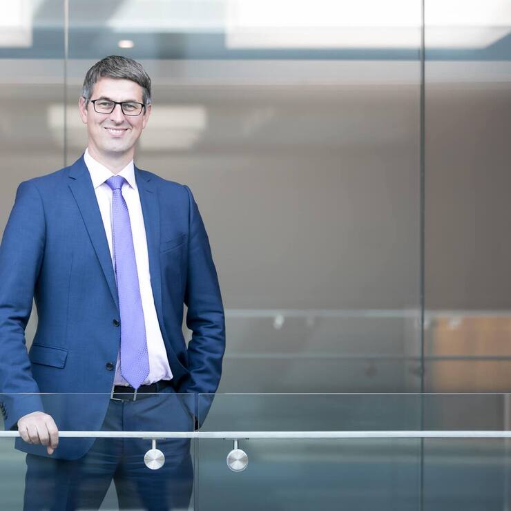 BIL 04/23 Invest Service Interview Tilmann Galler JP Morgan