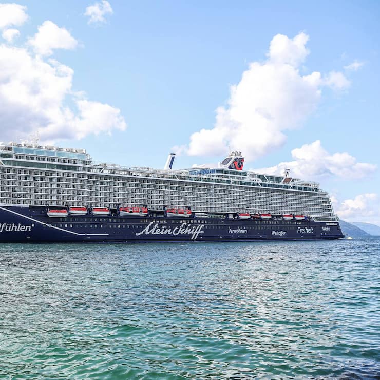 TUI_Kreuzfahrt_Schiff_imago images 0828901740