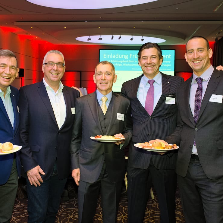 Christoph Lang, Geschäftsführer, Flughafenregion Zürich; Thomas Schärer, CEO & VRP, Opera AG; Thomas W. Schreper, Managing Partner, Global M&A Associates GmbH; Marc Wallach, Managing Partner, Global M&A Associates GmbH; François Radin, CEO & VRP, Green Motion SA