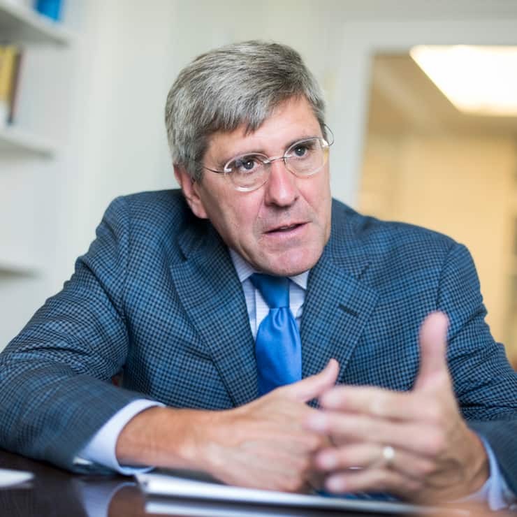 UNITED STATES - AUGUST 31: Stephen Moore of The Heritage Foundation is interviewed by CQ in his Washington office, August 31, 2016. (Photo By Tom Williams/CQ Roll Call)